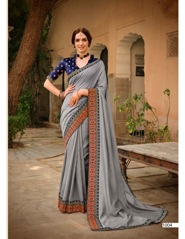 Grey coloured matka silk saree with blouse