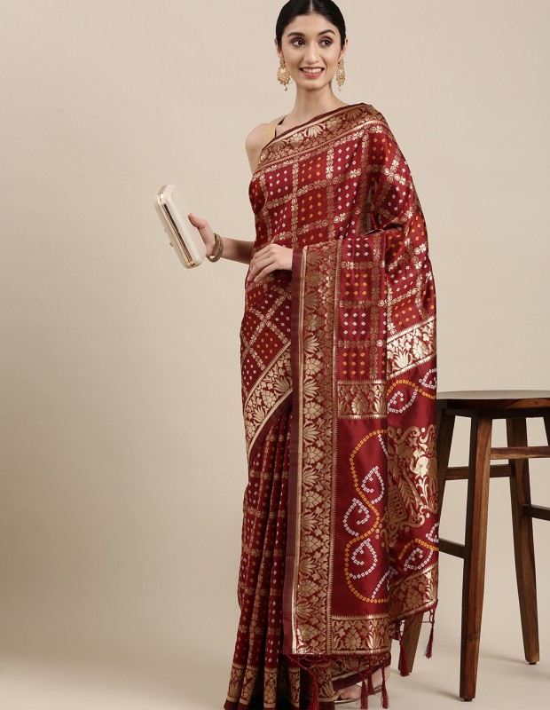 Ethnic maroon coloured traditional banarasi saree with blouse 