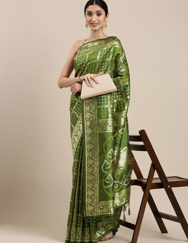 Ethnic green coloured traditional banarasi saree with blouse 
